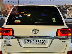 تۆیۆتا لاند کروزەر
